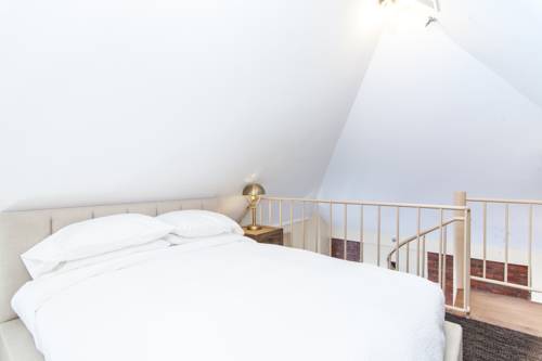 Imagen de la habitación del Hotel Garrison Inn Boutique. Foto 6