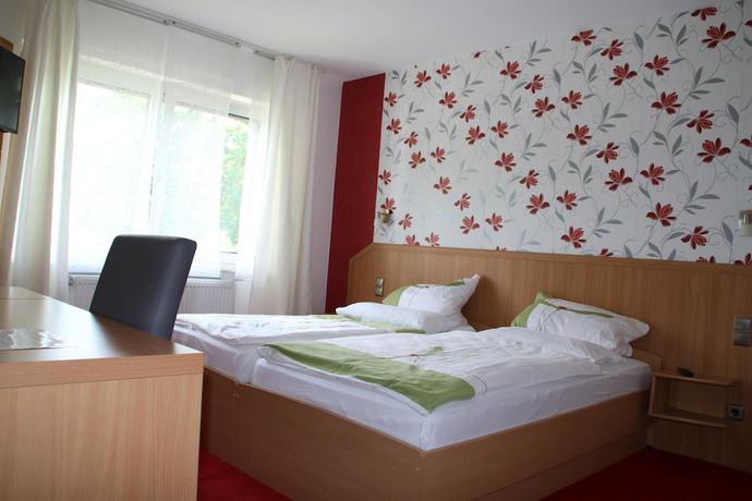 Imagen de la habitación del Hotel Garten Bonn. Foto 6