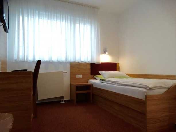Imagen de la habitación del Hotel Garten Bonn. Foto 14