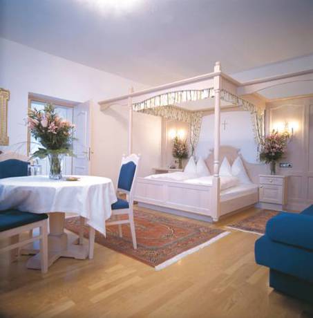 Imagen de la habitación del Hotel Gartenhotel Maria Theresia. Foto 7