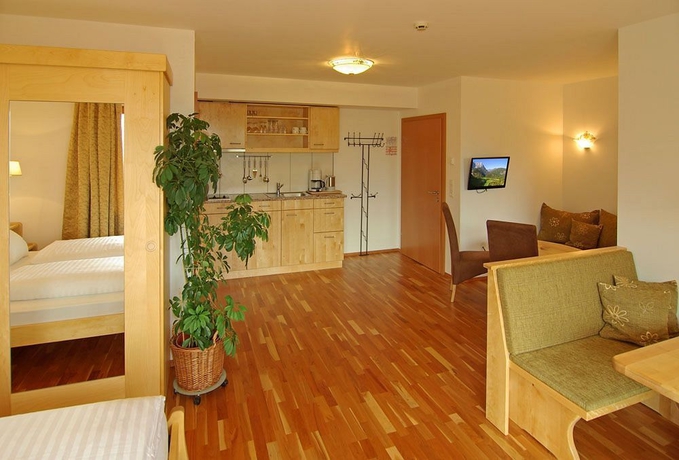 Imagen de los interiores del Hotel Gartenhotel Rosenhof Kitzbuehel. Foto 7