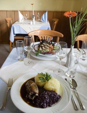Imagen del bar/restaurante del Hotel Gartenstadt, Erfurt. Foto 4