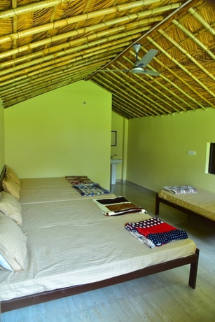 Imagen de la habitación del Hotel Garud Chatti River Resort. Foto 7