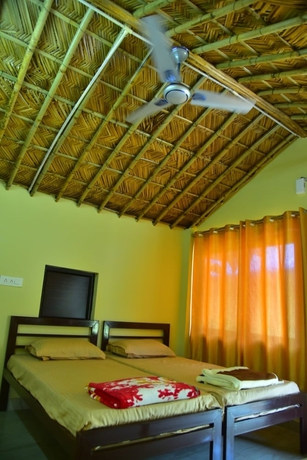 Imagen de la habitación del Hotel Garud Chatti River Resort. Foto 9