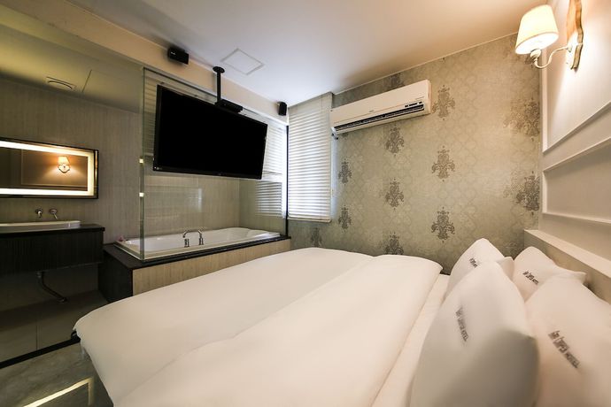 Imagen de la habitación del Hotel Gary Cooper. Foto 3