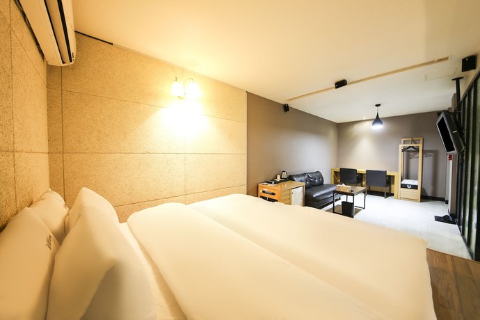 Imagen de la habitación del Hotel Gary Cooper. Foto 5