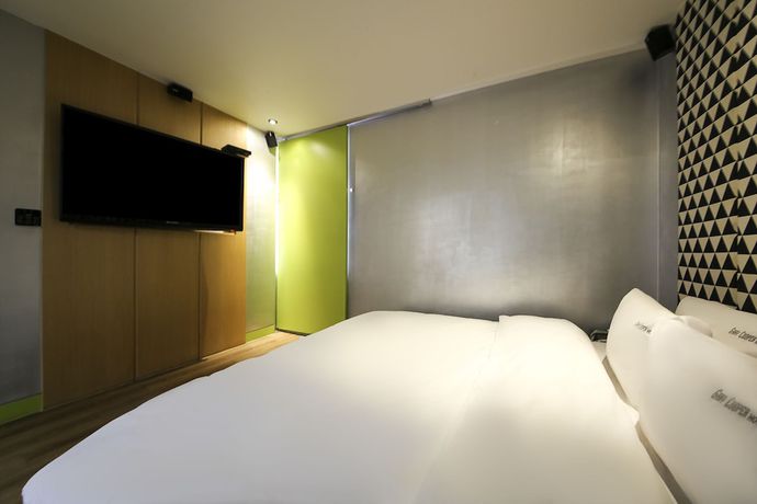 Imagen de la habitación del Hotel Gary Cooper. Foto 6
