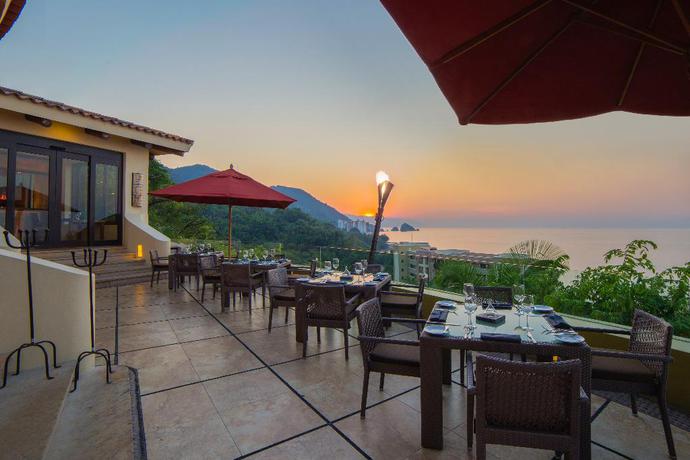 Imagen del bar/restaurante del Hotel Garza Blanca Preserve Resort and Spa. Foto 10