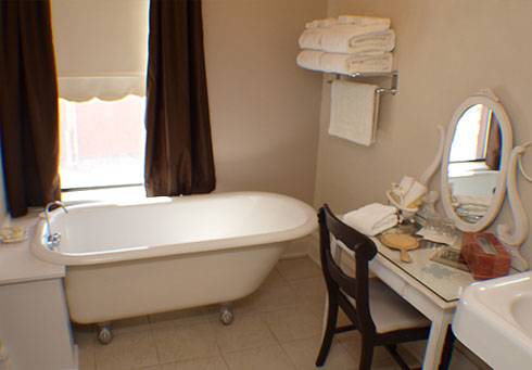 Imagen de la habitación del Hotel Garza. Foto 11