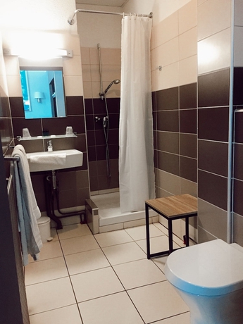 Imagen de la habitación del Hotel Gascogne. Foto 17