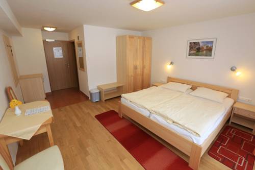 Imagen de la habitación del Hotel Gasperin. Foto 4