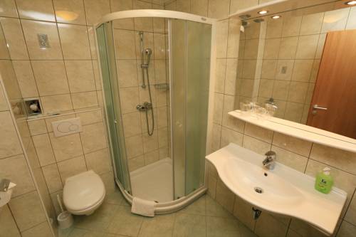 Imagen de la habitación del Hotel Gasperin. Foto 14