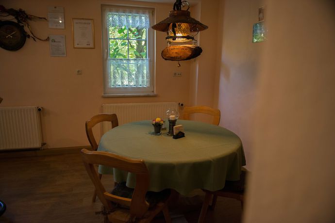 Imagen del bar/restaurante del Hotel Gast Pensions Haus Hodes. Foto 5
