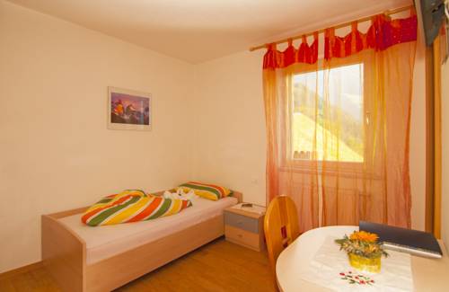 Imagen de la habitación del Hotel Gasthaus Jaufenblick. Foto 7