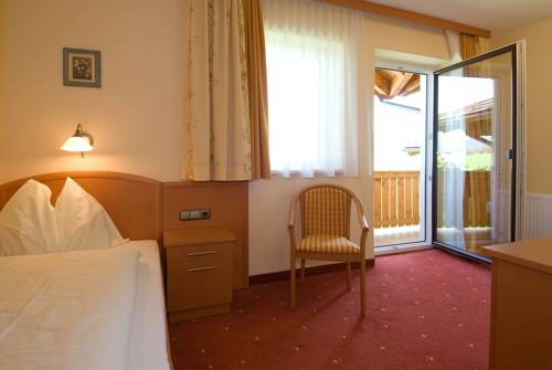 Imagen de la habitación del Hotel Gasthaus Landhotel Traunstein. Foto 9