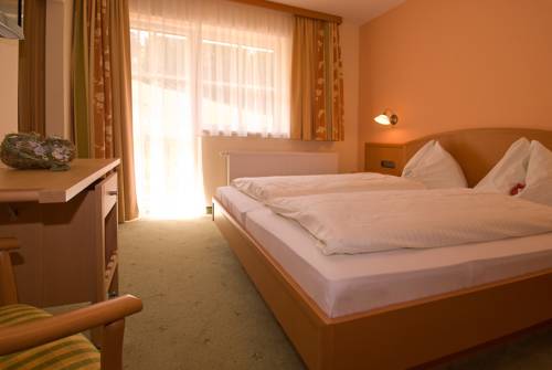 Imagen de la habitación del Hotel Gasthaus Landhotel Traunstein. Foto 12