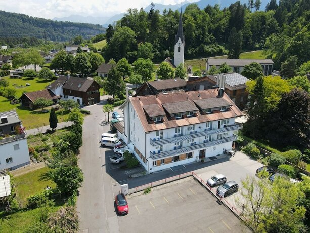 Imagen de la habitación del Hotel Gasthaus L&ouml;wen. Foto 12