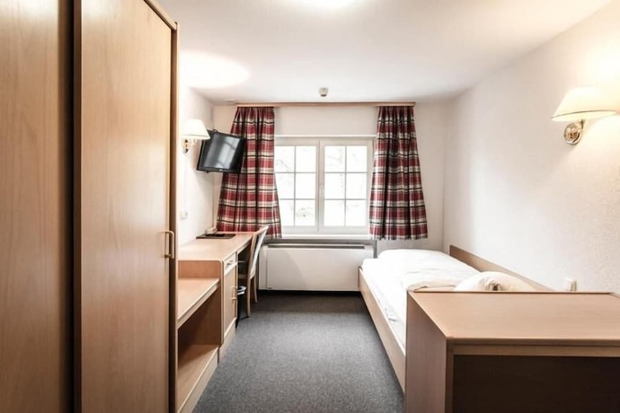 Imagen de la habitación del Hotel Gasthaus L&ouml;wen. Foto 15
