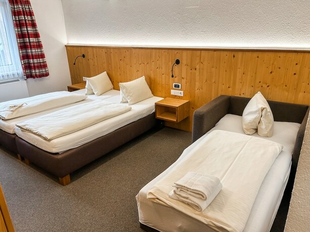 Imagen de la habitación del Hotel Gasthaus L&ouml;wen. Foto 17