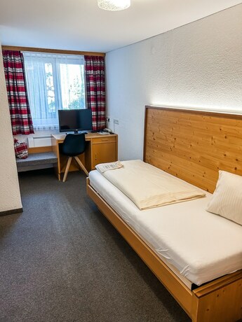 Imagen de la habitación del Hotel Gasthaus L&ouml;wen. Foto 21