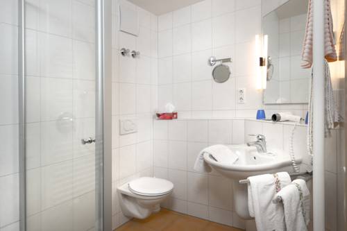 Imagen de la habitación del Hotel Gasthaus Sonne Neuh&auml;usle. Foto 6