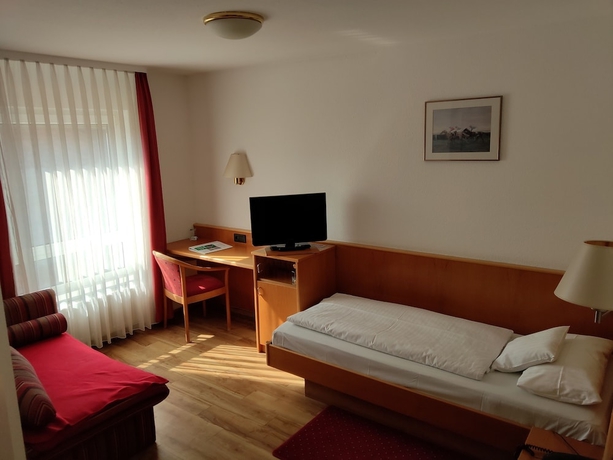 Imagen de la habitación del Hotel Gasthaus Zum Engel. Foto 7