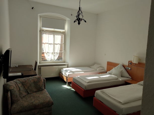 Imagen de la habitación del Hotel Gasthaus Zum Engel. Foto 8