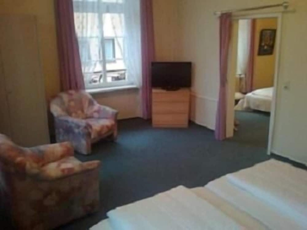 Imagen de la habitación del Hotel Gasthaus Zum Engel. Foto 13