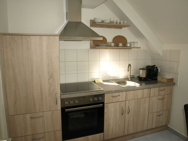 Imagen de los interiores del Hotel Gasthaus Zur Sonne, Dinkelsbuhl. Foto 15