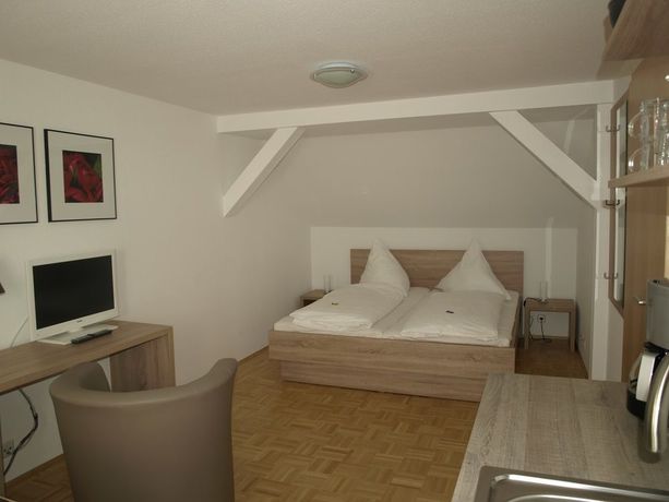 Imagen de la habitación del Hotel Gasthaus Zur Sonne, Dinkelsbuhl. Foto 7