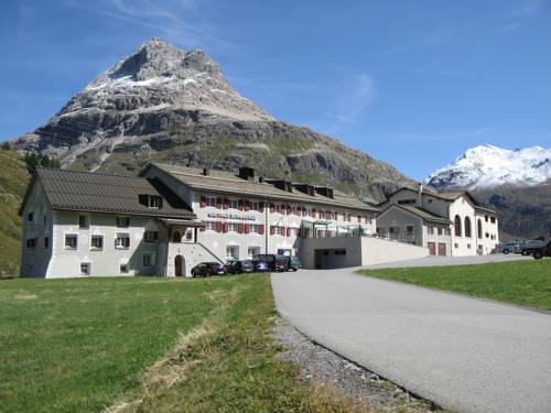 Imagen de la habitación del Hotel Gasthaus and Berninahaus. Foto 2