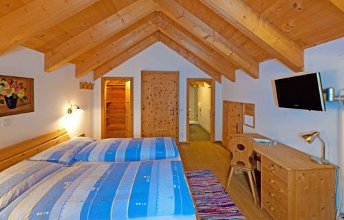 Imagen de la habitación del Hotel Gasthaus and Berninahaus. Foto 11