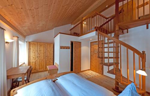 Imagen de la habitación del Hotel Gasthaus and Berninahaus. Foto 13