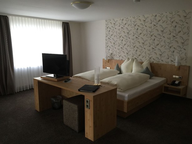 Imagen de la habitación del Hotel Gasthaus-Pension zur Linde. Foto 5