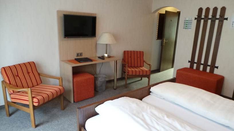 Imagen de la habitación del Hotel Gasthaus-Pension zur Linde. Foto 14