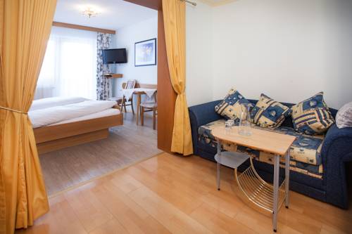 Imagen de la habitación del Hotel Gasthaus-pension Golfvilla. Foto 3