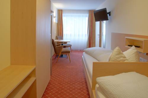 Imagen general del Hotel Gasthof Adler, LINGENAU. Foto 1