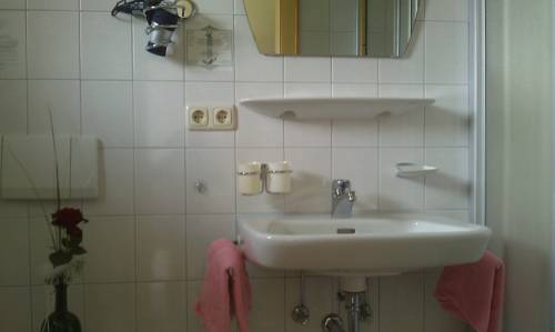 Imagen de la habitación del Hotel Gasthof Adler, LINGENAU. Foto 12