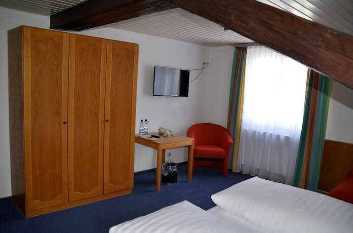 Imagen general del Hotel Gasthof Adler, Salem. Foto 10