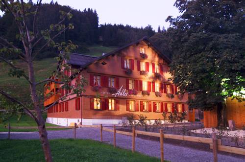 Imagen de la habitación del Hotel Gasthof Adler, Schoppernau. Foto 2