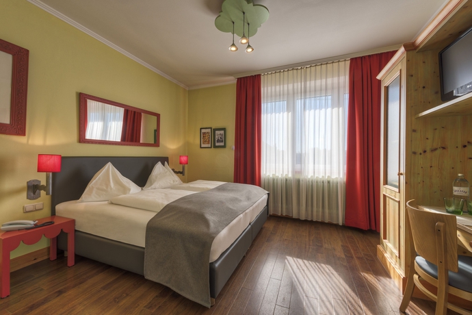 Imagen de la habitación del Hotel Gasthof Auerhahn. Foto 13