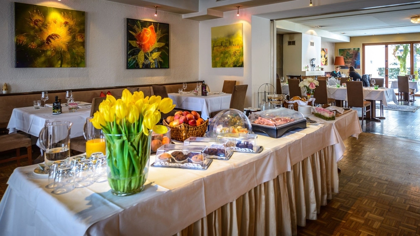 Imagen del bar/restaurante del Hotel Gasthof Auerhahn. Foto 3