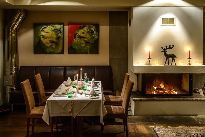 Imagen del bar/restaurante del Hotel Gasthof Auerhahn. Foto 9