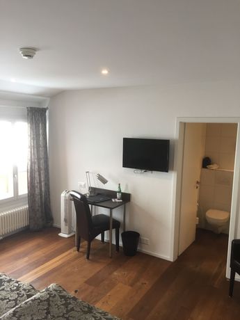 Imagen de la habitación del Hotel Gasthof Bären Oberbipp. Foto 11