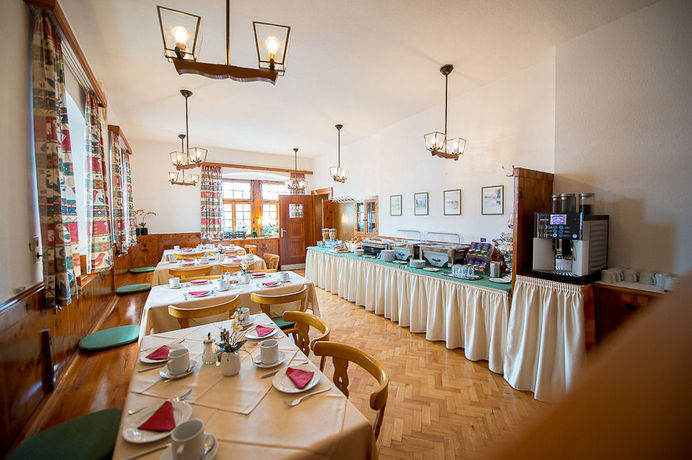 Imagen general del Hotel Gasthof B&auml;ren Ochsenfurt. Foto 2