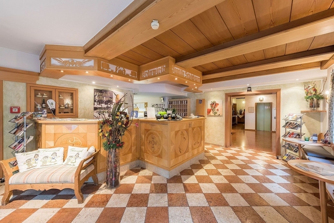 Imagen de los interiores del Hotel Gasthof Bräuwirth. Foto 18