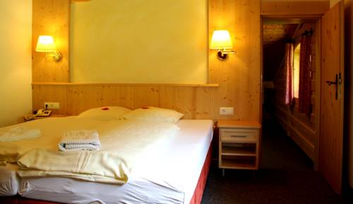 Imagen de la habitación del Hotel Gasthof Burkert. Foto 4