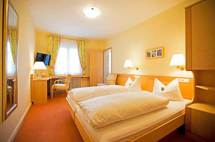 Imagen de la habitación del Hotel Gasthof Engel, Nesselried. Foto 20