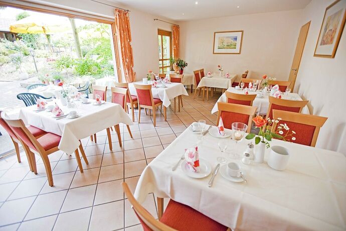 Imagen general del Hotel Gasthof Engel, Nesselried. Foto 8