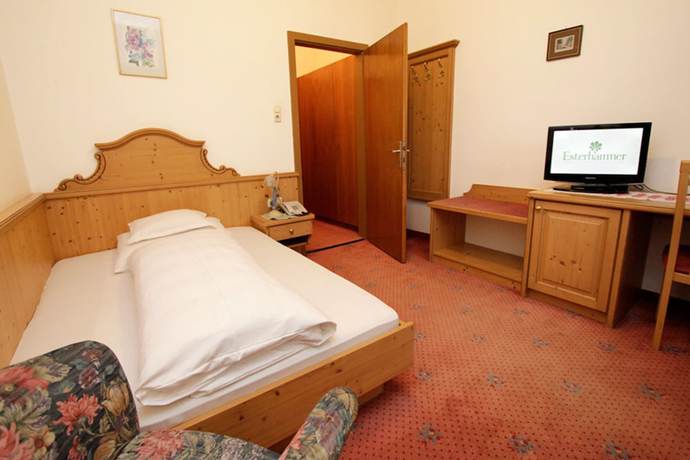 Imagen de la habitación del Hotel Gasthof Esterhammer. Foto 7